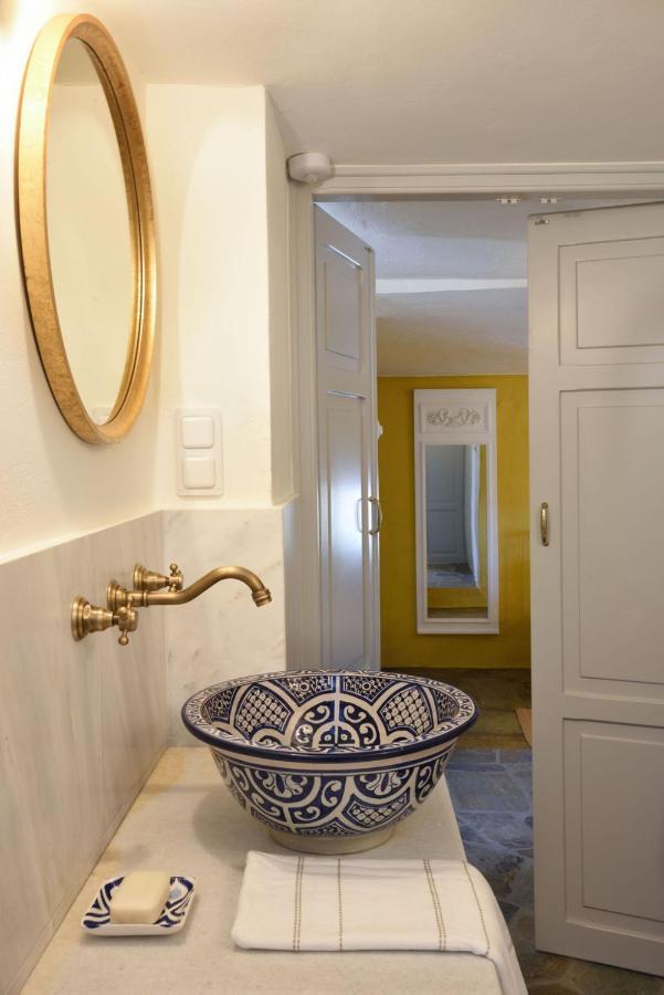 The Dutch Suite, Romantic Boutique Guesthouse ポルト・ヘリ エクステリア 写真