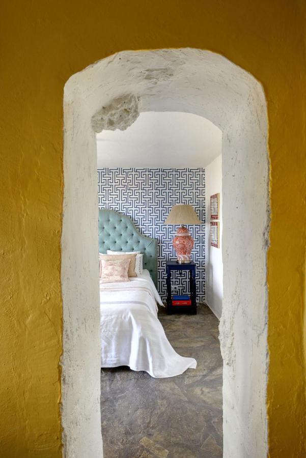 The Dutch Suite, Romantic Boutique Guesthouse ポルト・ヘリ エクステリア 写真